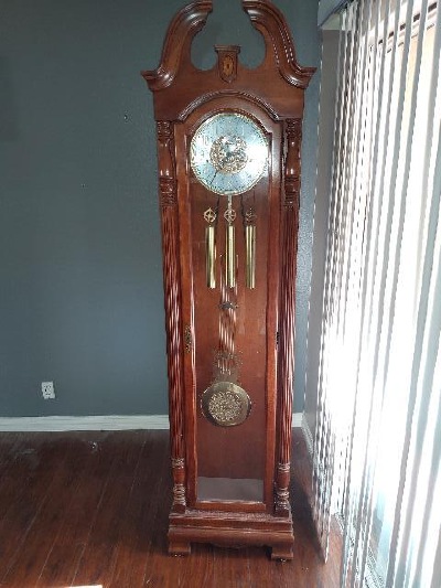 Grandfather clock moving